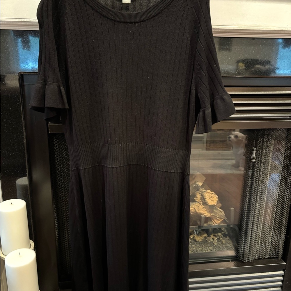 Calvin Klein Elegant Black Sweater Dress